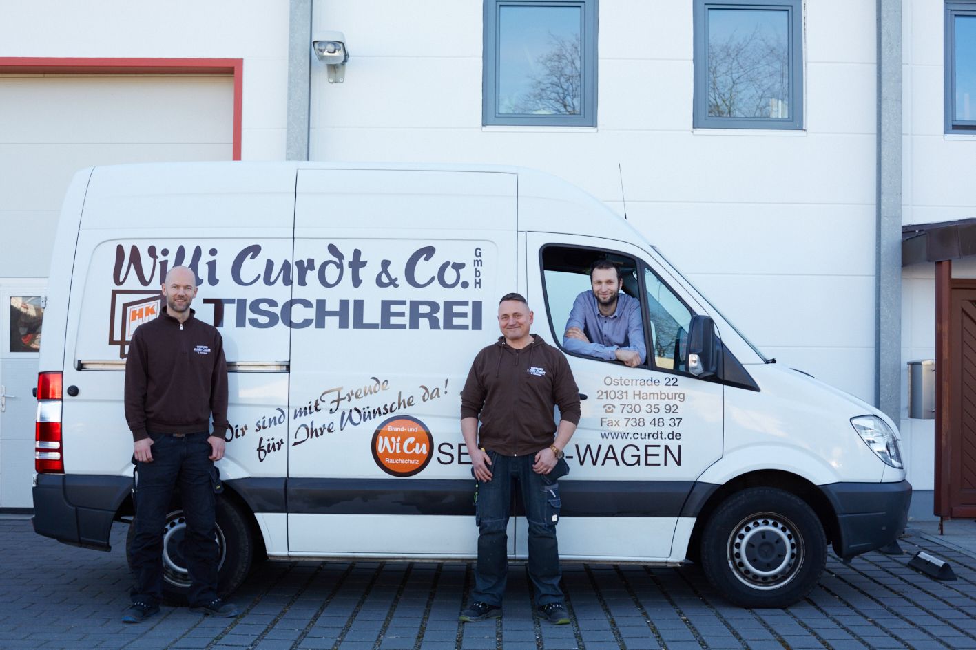 Die Willi Curdt & Co GmbH - Ihr Experte für Brandschutz und Tischlerarbeiten in und um Hamburg