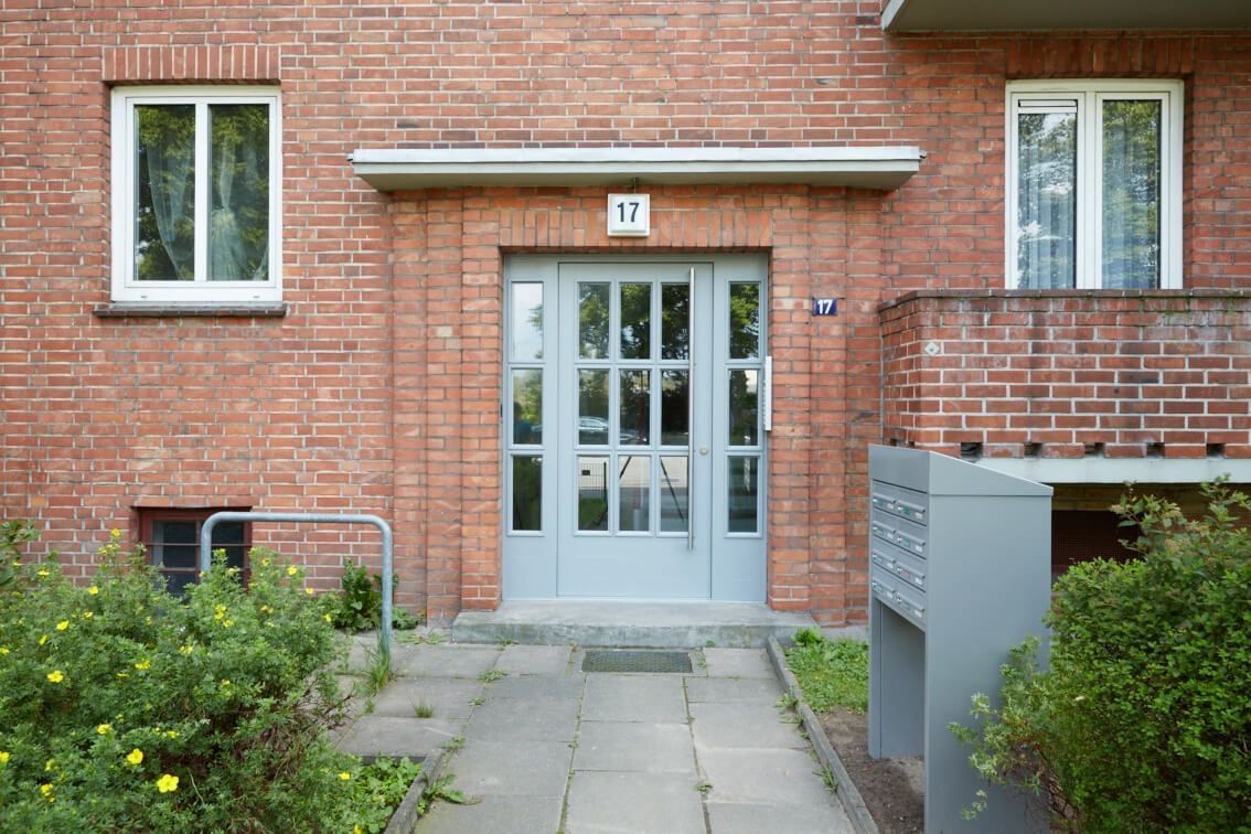 Haustür in denkmalgeschützten Haus